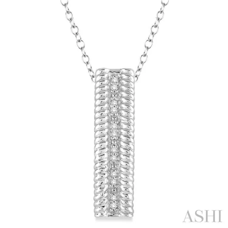 1/20 Ctw Round Cut Diamond Rope Pendant in Sterling Silver with chain