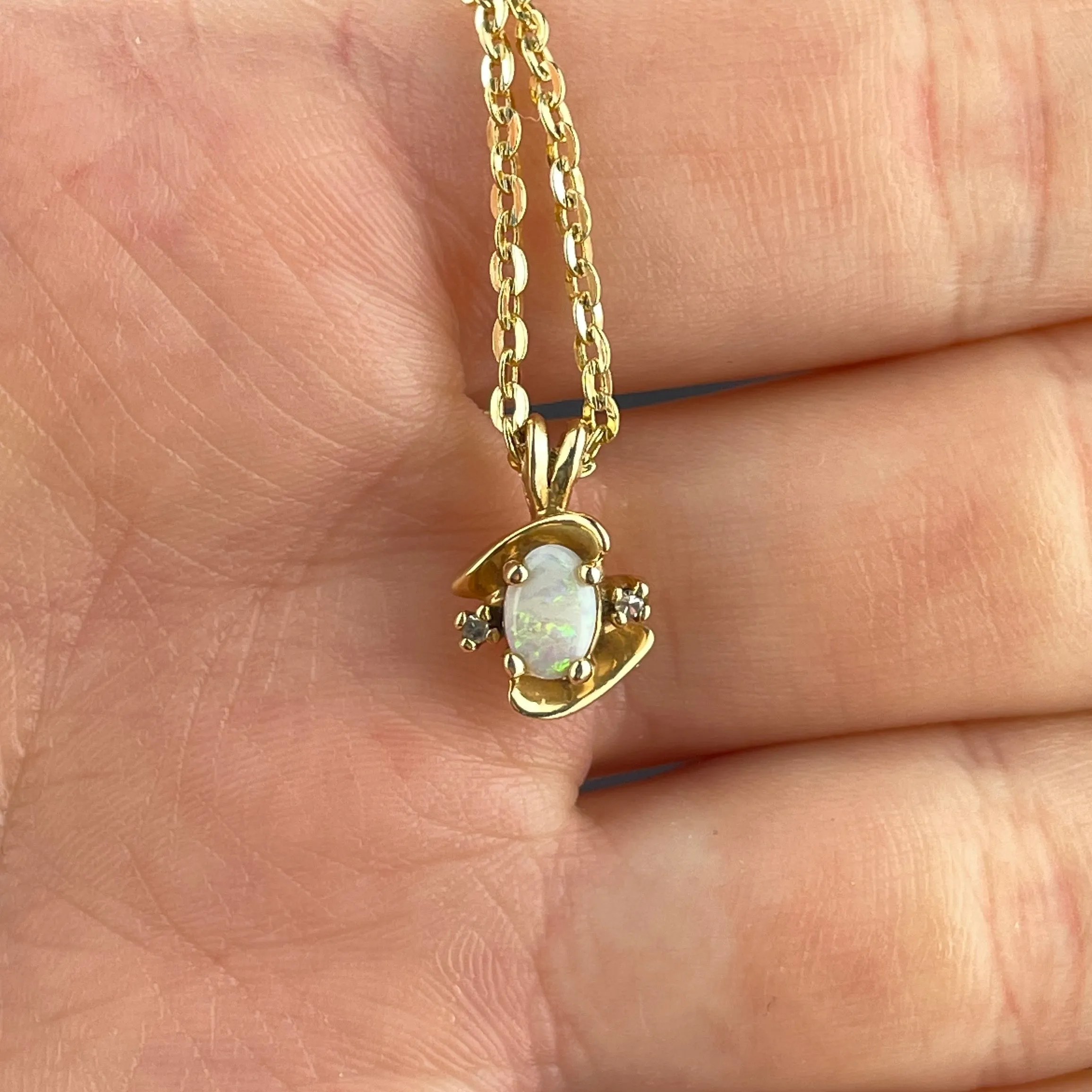 14K Gold Oval Opal Diamond Pendant Necklace