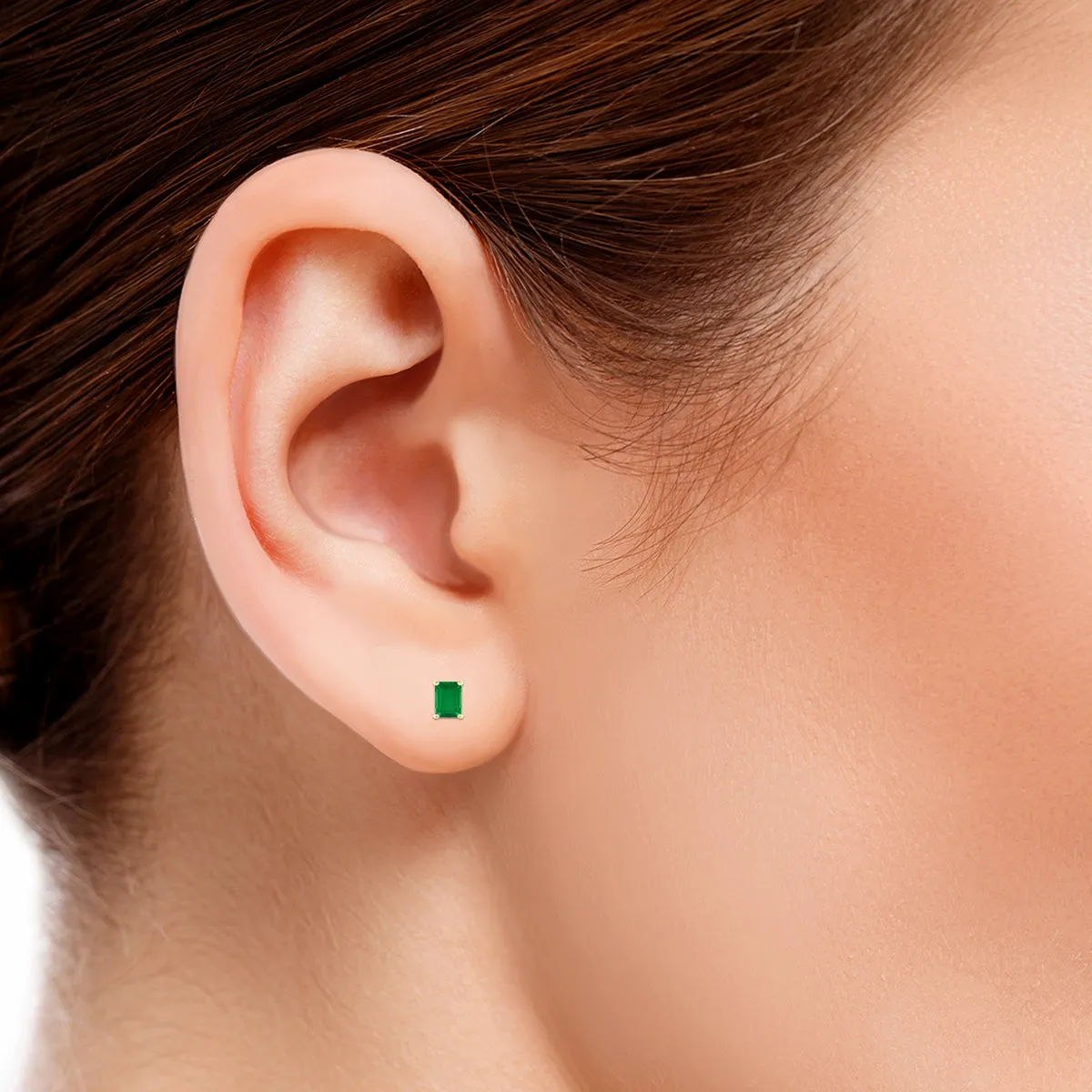 14K Yellow Gold 5X3Mm Emerald Shaped Emerald Earrings