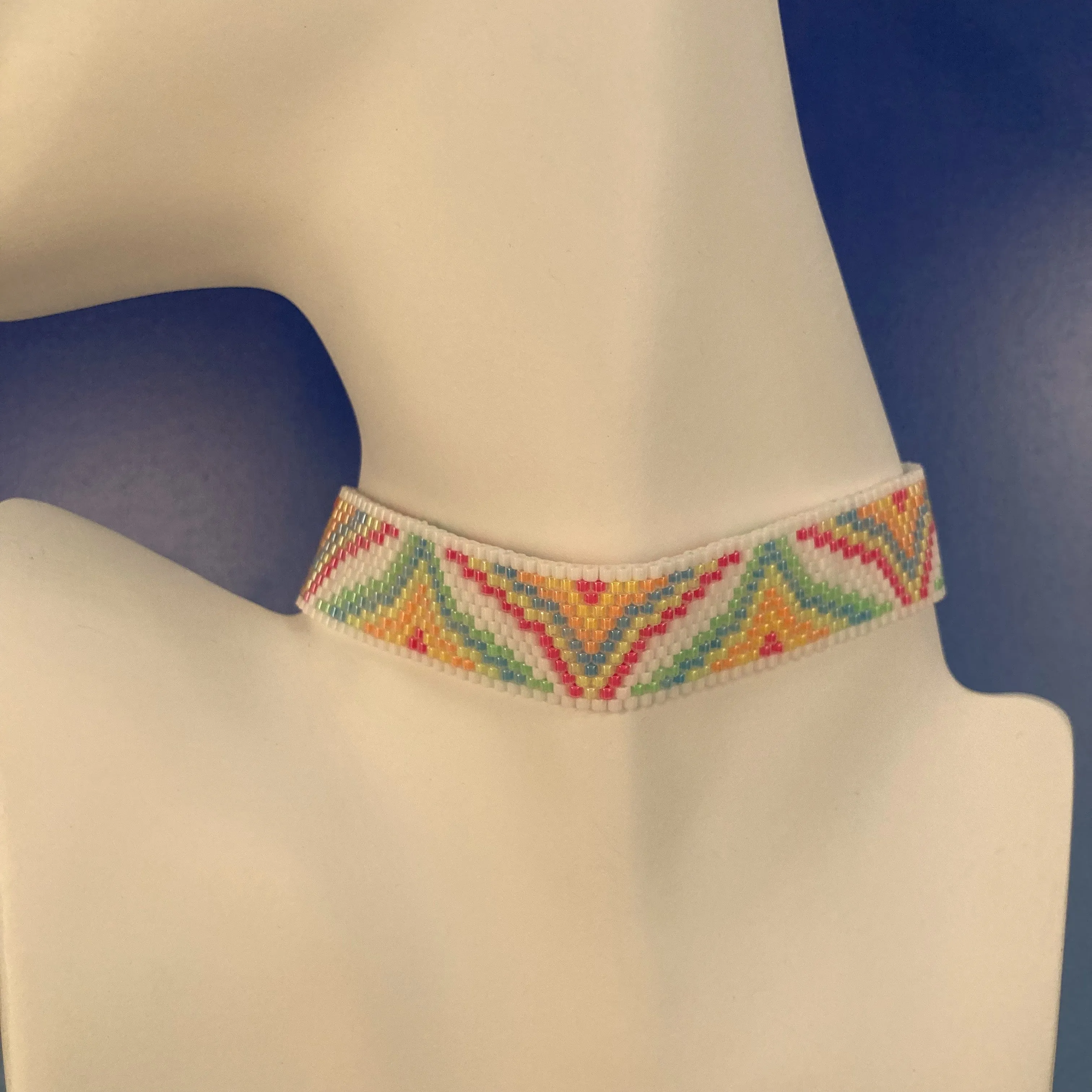 Beaded Choker in Neon Bargello Peaks