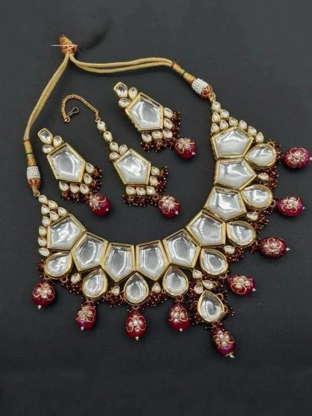 Big Kundan Drop Motif Necklace Set