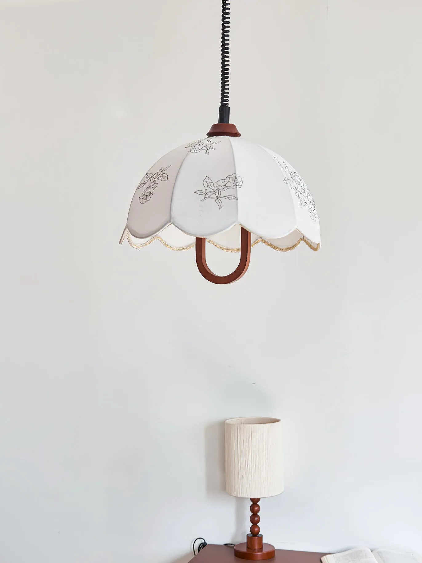 Floral Grace Pendant Lamp