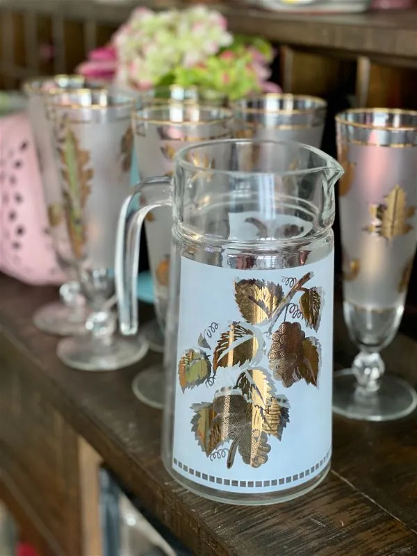 Gold Leaf Pattern Frosted Pilsner Glasses with Pitcher - Mid Century Modern