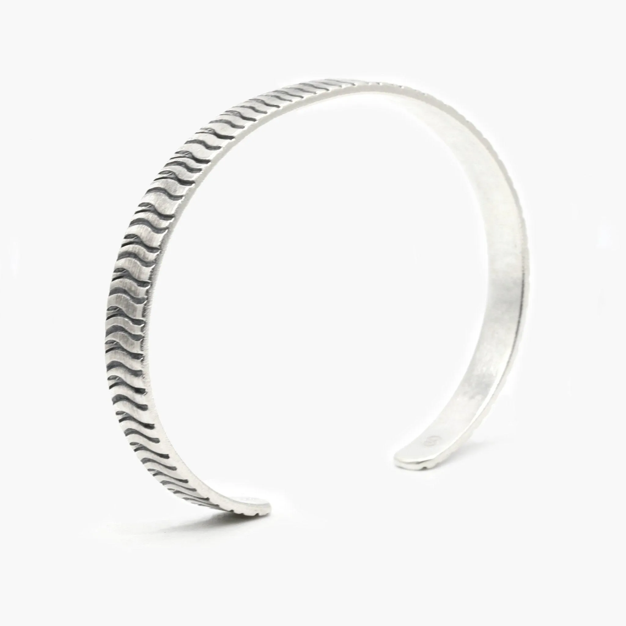 Hand-forged "Arnette" Silver Bangle