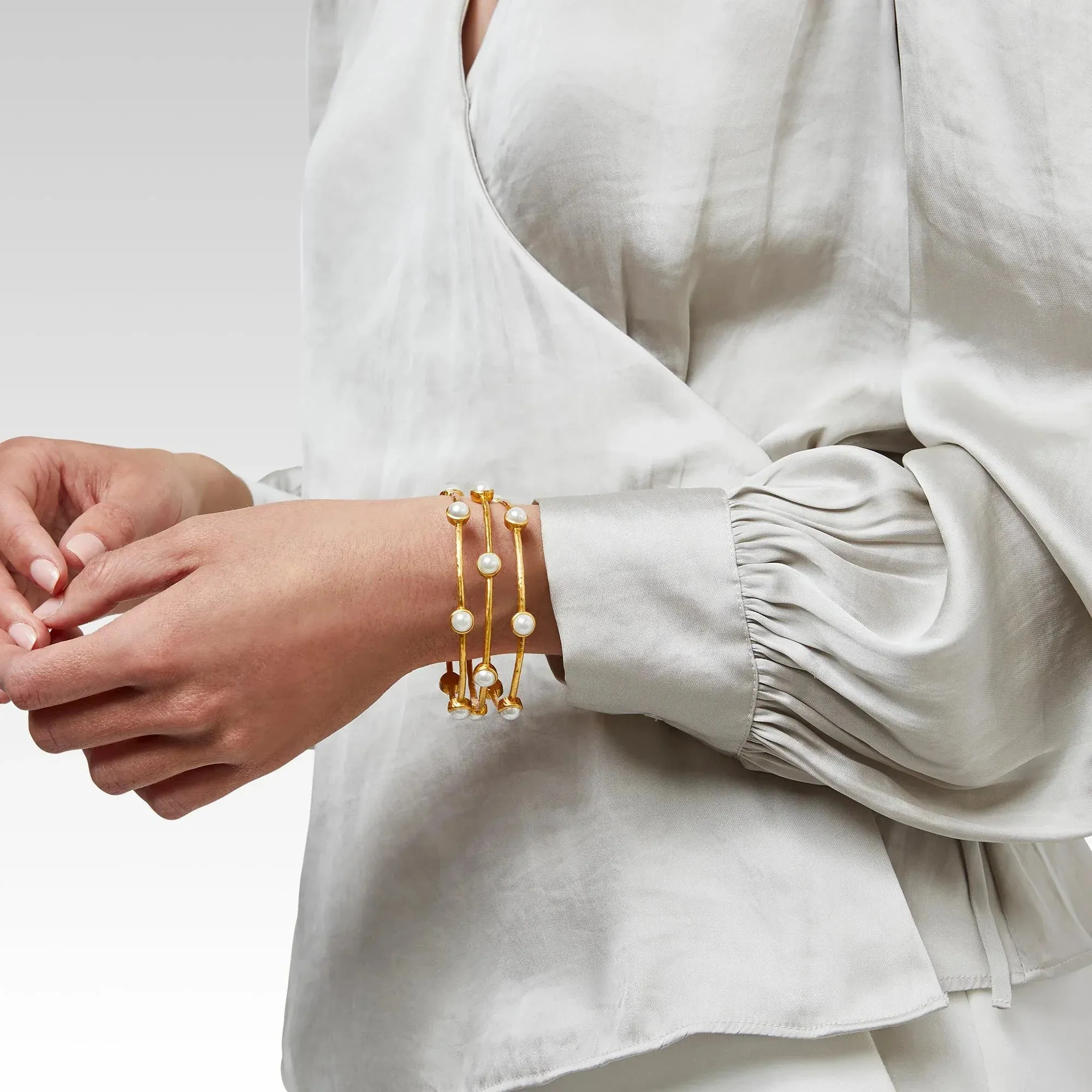 Julie Vos Milano Luxe Pearl Bangle