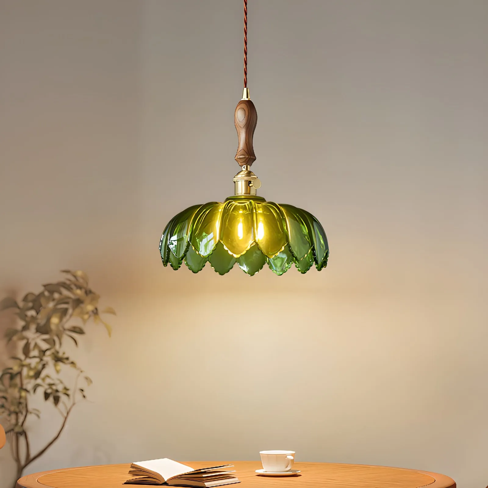 Lila Petal Pendant Lamp