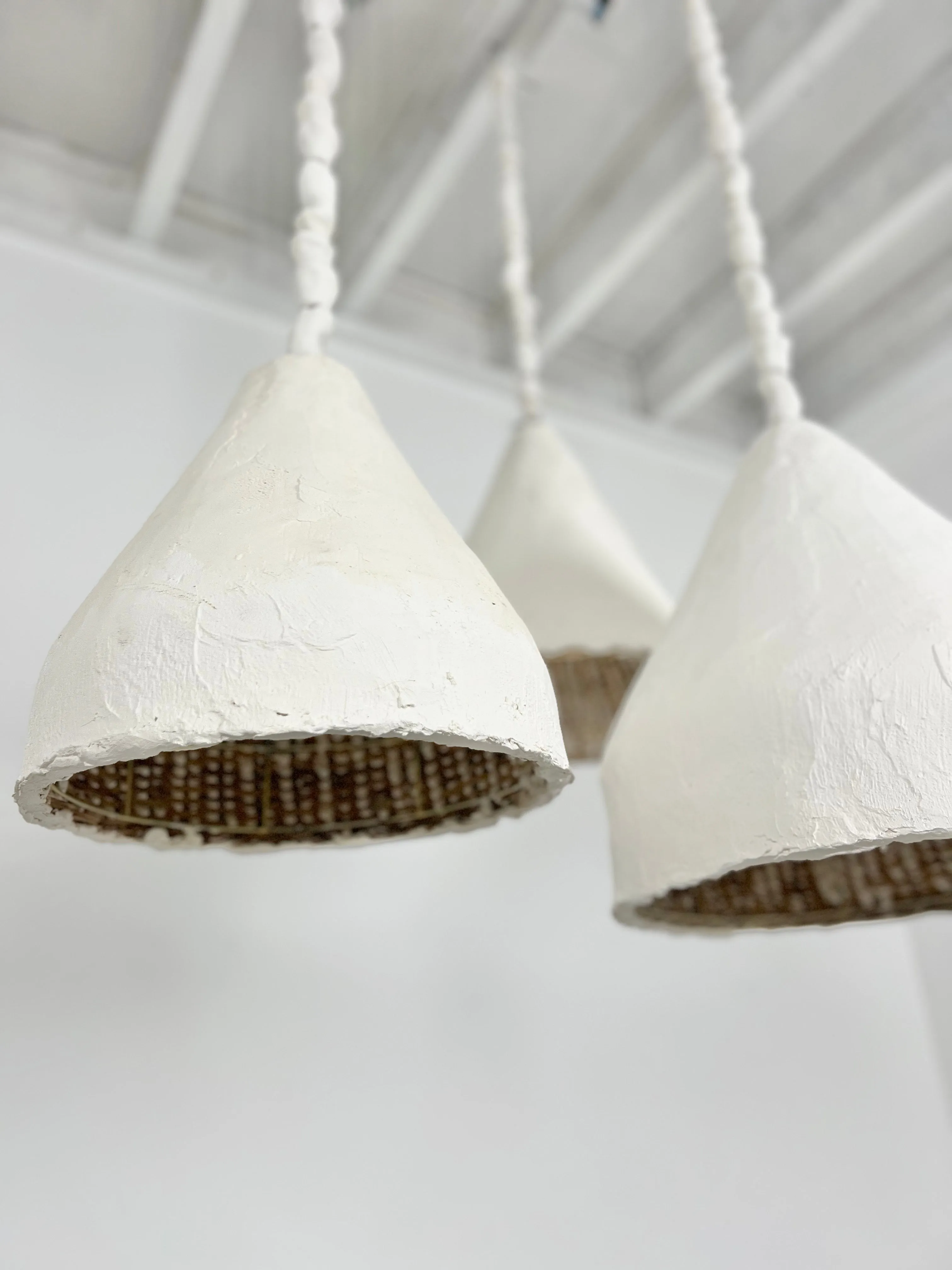 'Mona' Cublukan Clay Pendant Light Small