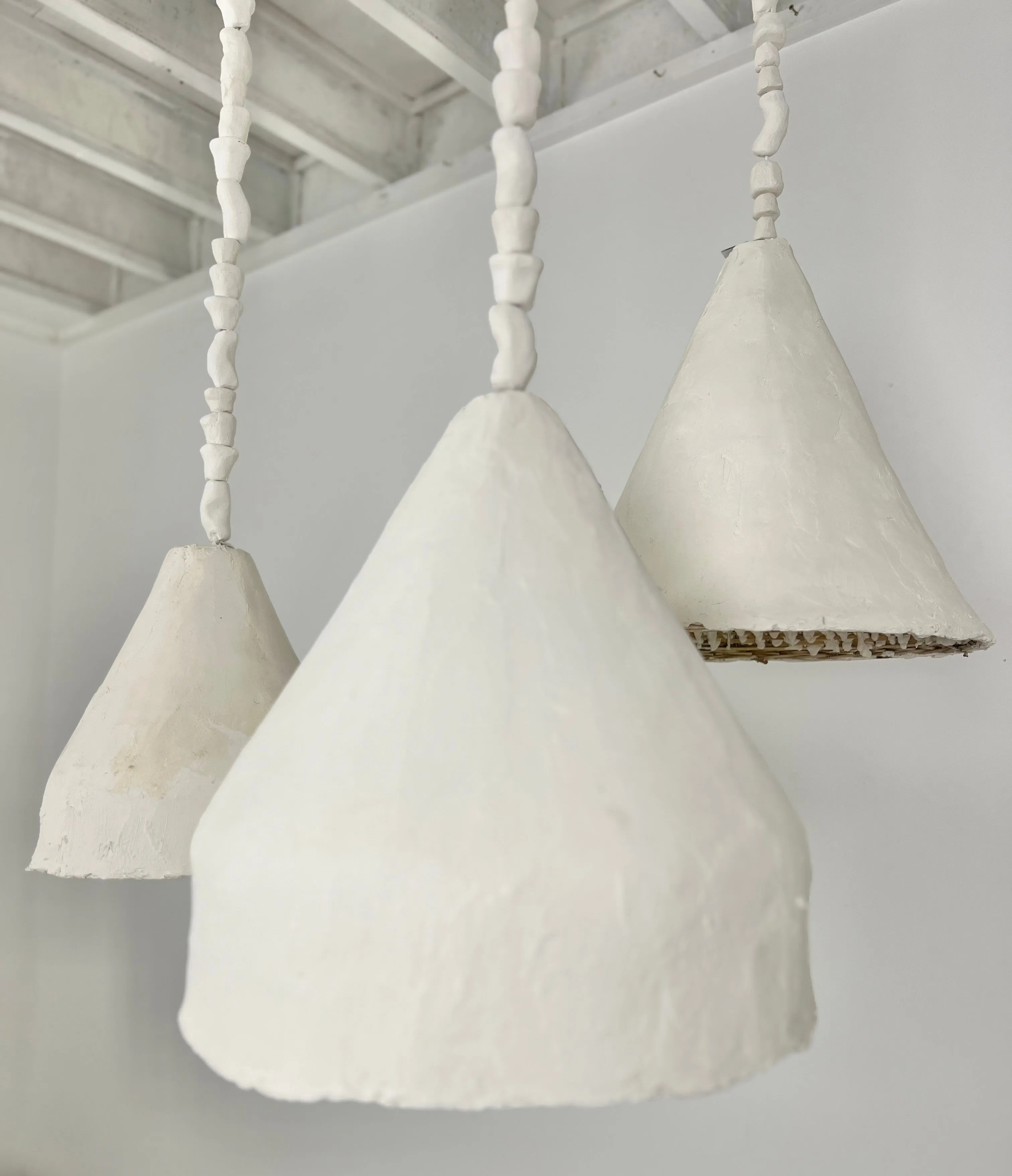 'Mona' Cublukan Clay Pendant Light Small