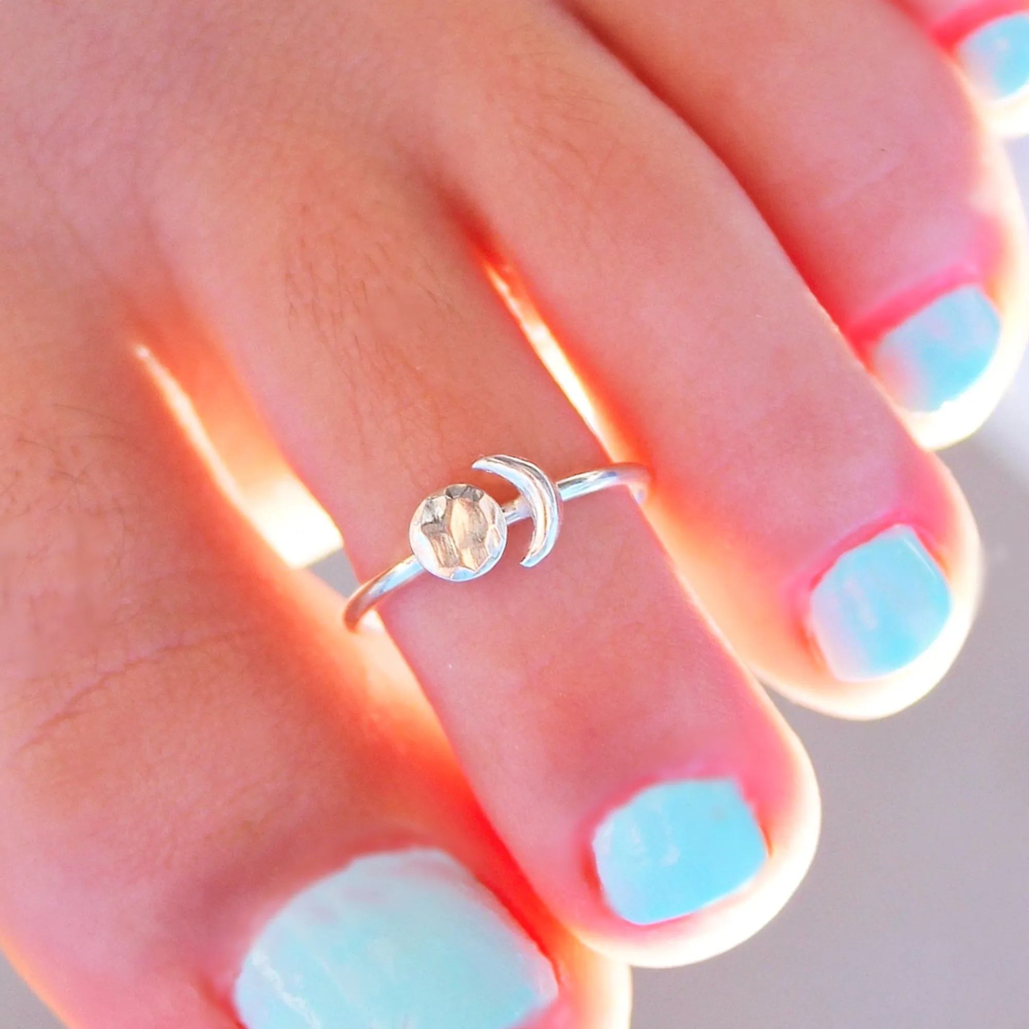 Moon Toe Ring SILVER