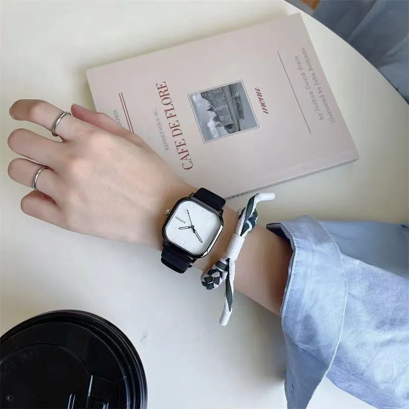 New Fashion Middle School Student Watch Electronic Special Interest Light Luxury Quartz Watch