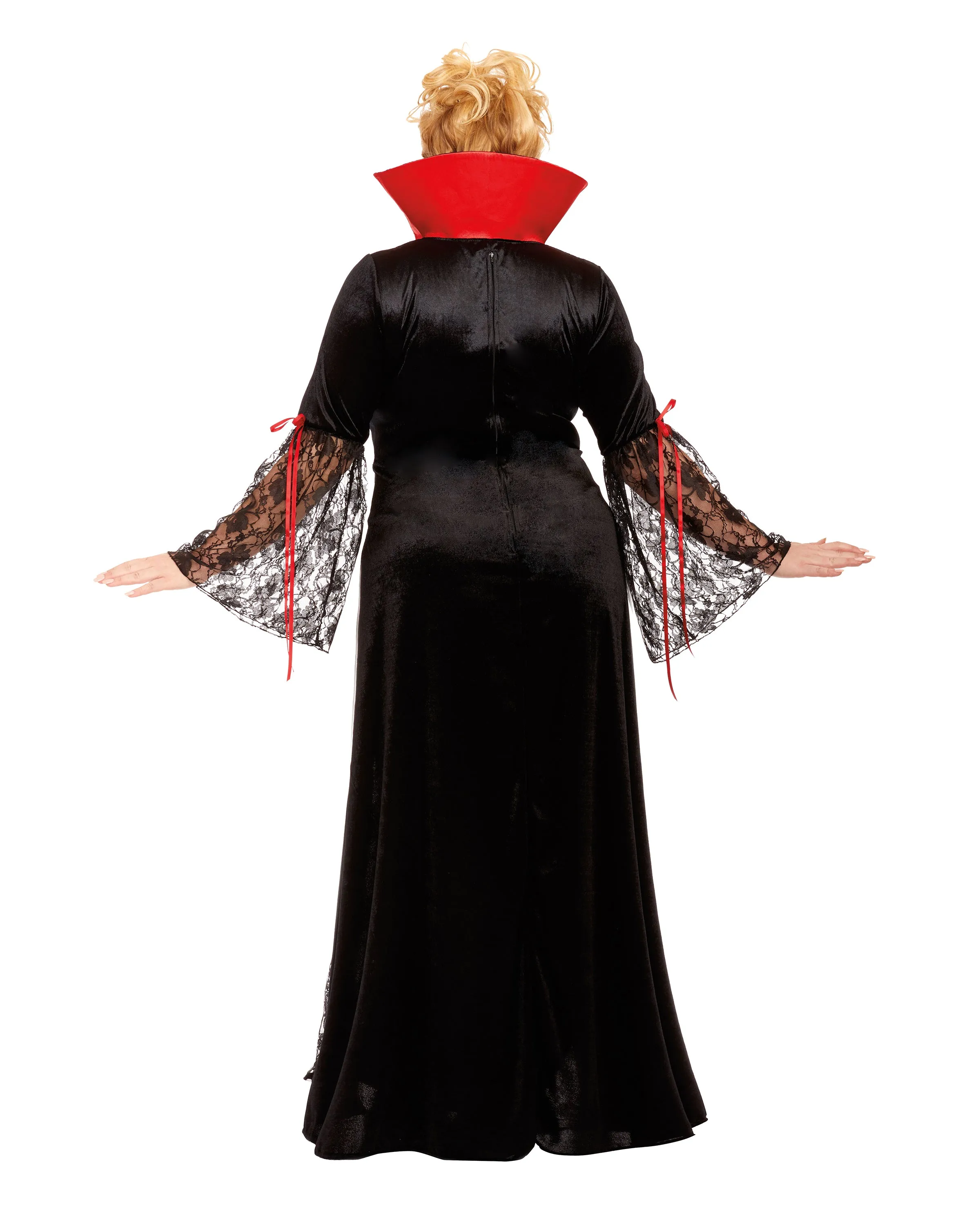 Plus Size Vampira