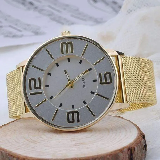 Retro Face Liquid Gold Metal Band Watch