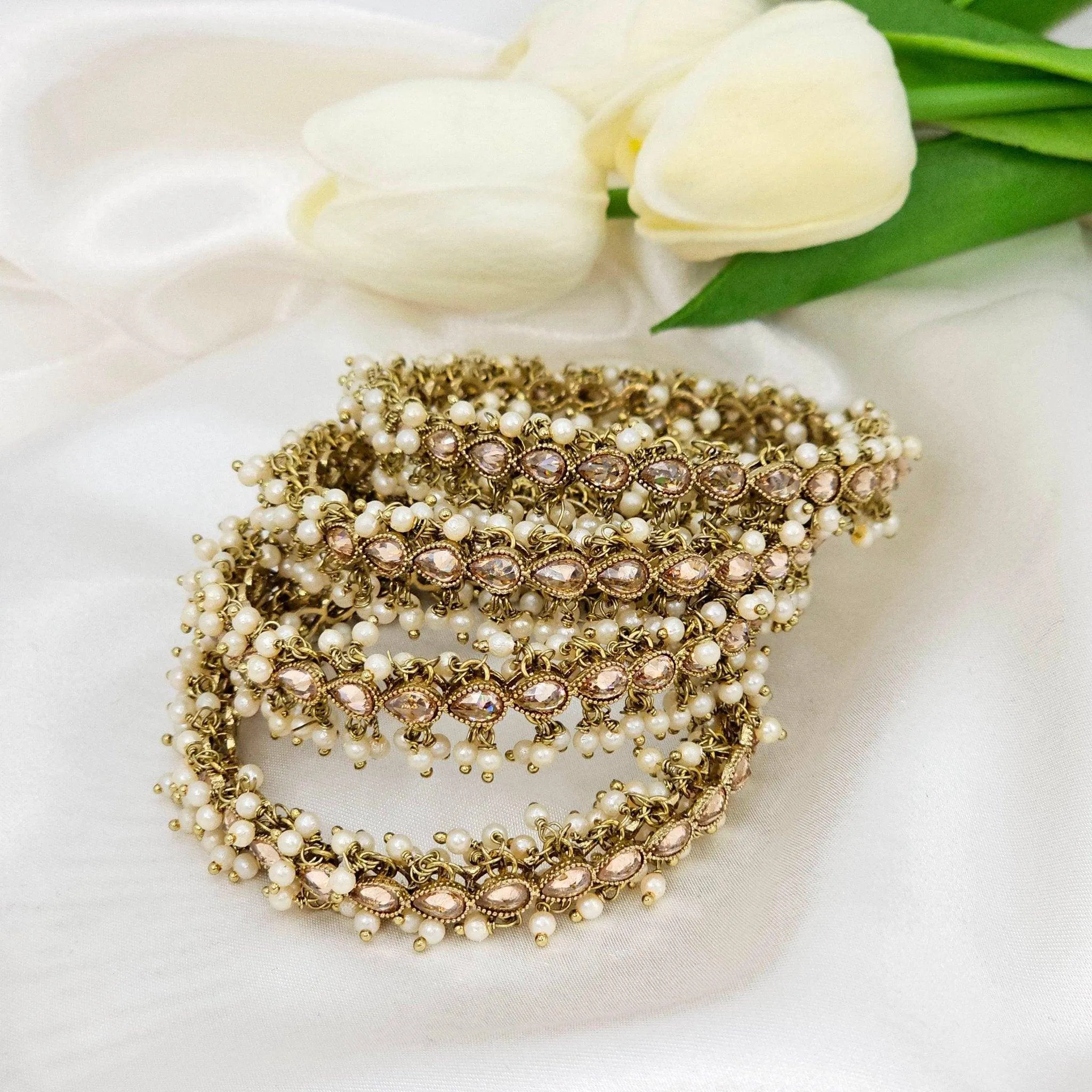 Set of 4 Polki Pearl details Bangles - Gold