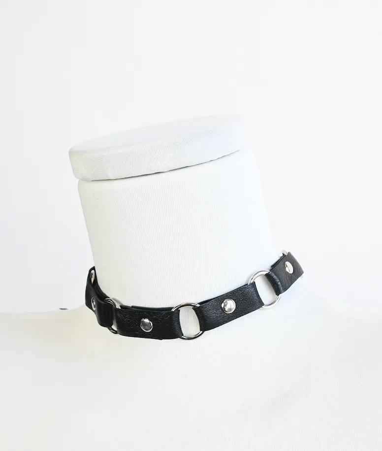 Signature choker