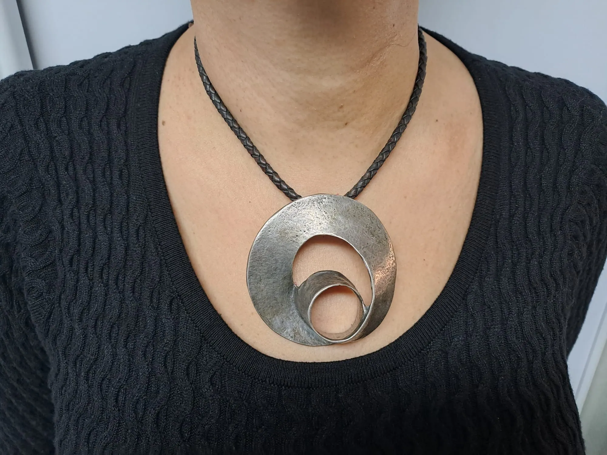 Spiral pendant Necklace