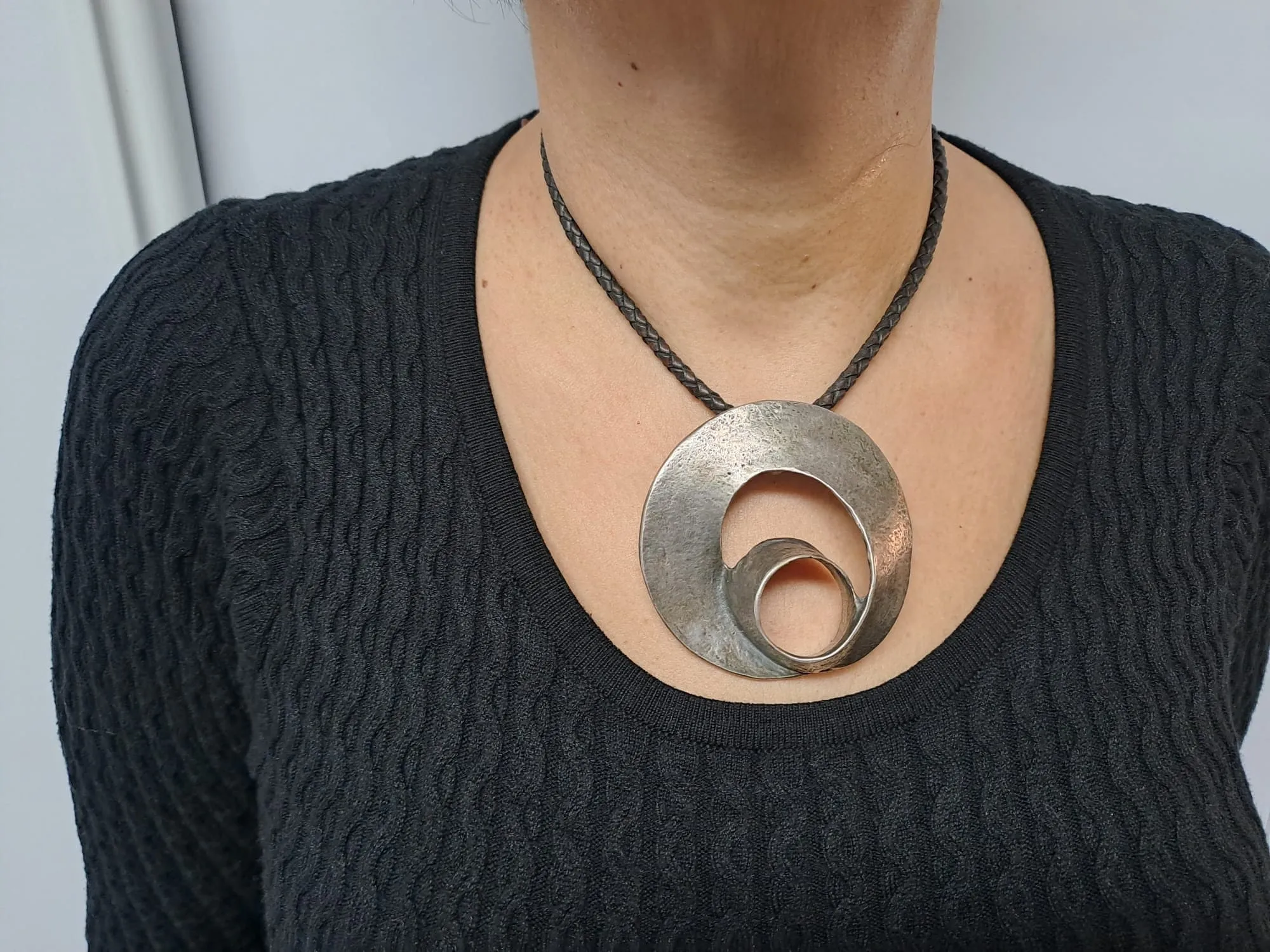 Spiral pendant Necklace