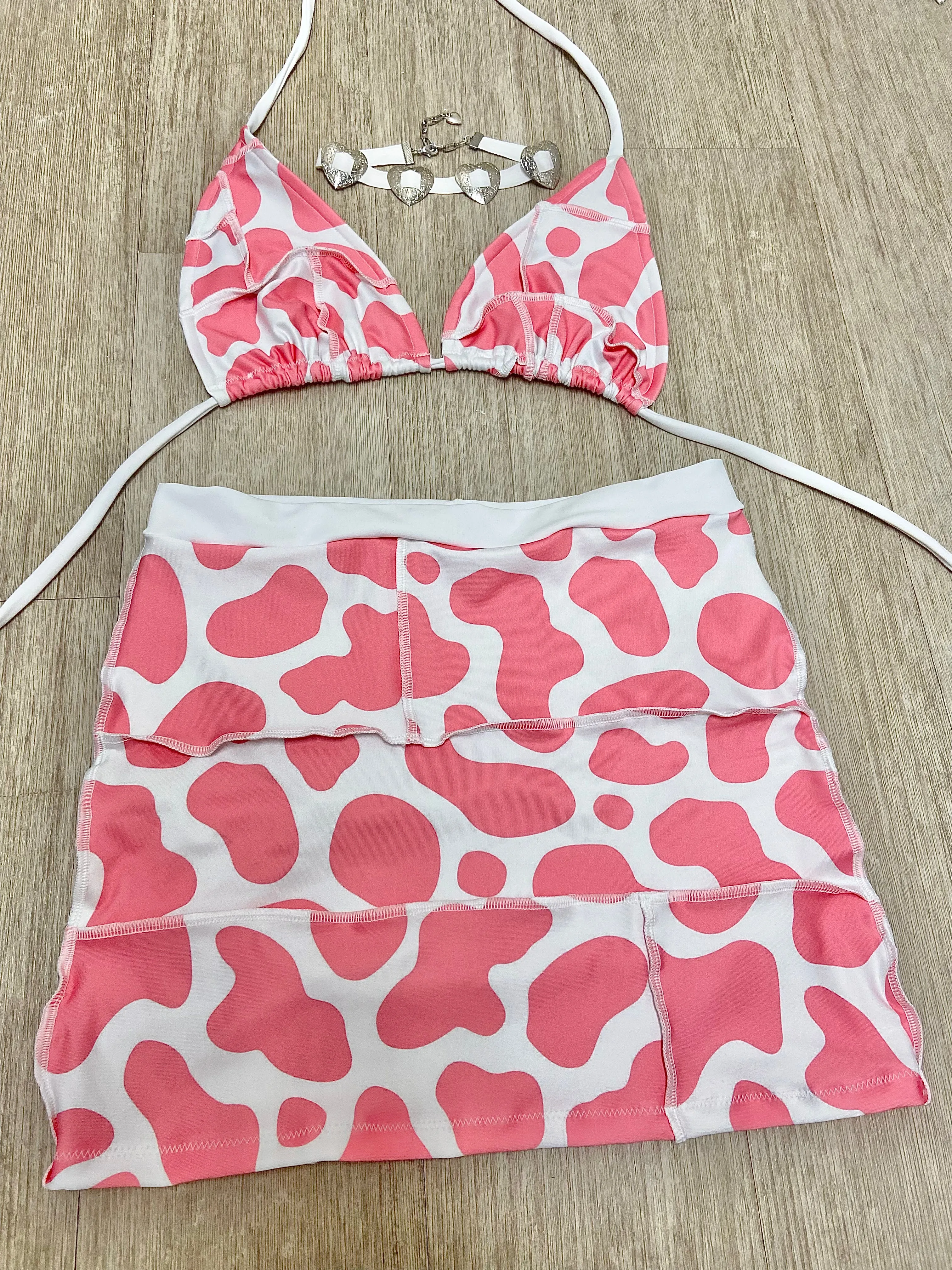 Strawberry Cow Set (L, RTS)