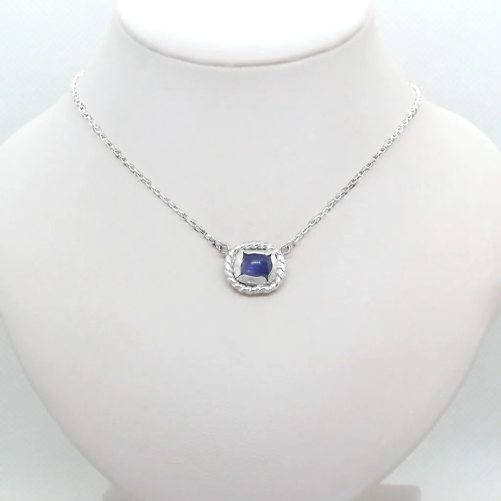 Tanzanite Cabochon  Necklace