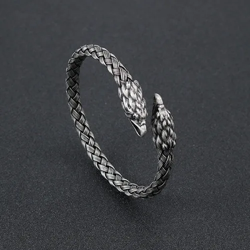 Titanium Steel Eagle Beak Bracelet for Men - Retro European and American Fashion Jewelry