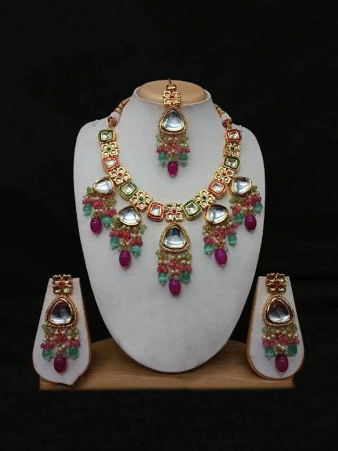 Triangular Hanging Kundan Necklace Earring And Teeka Set