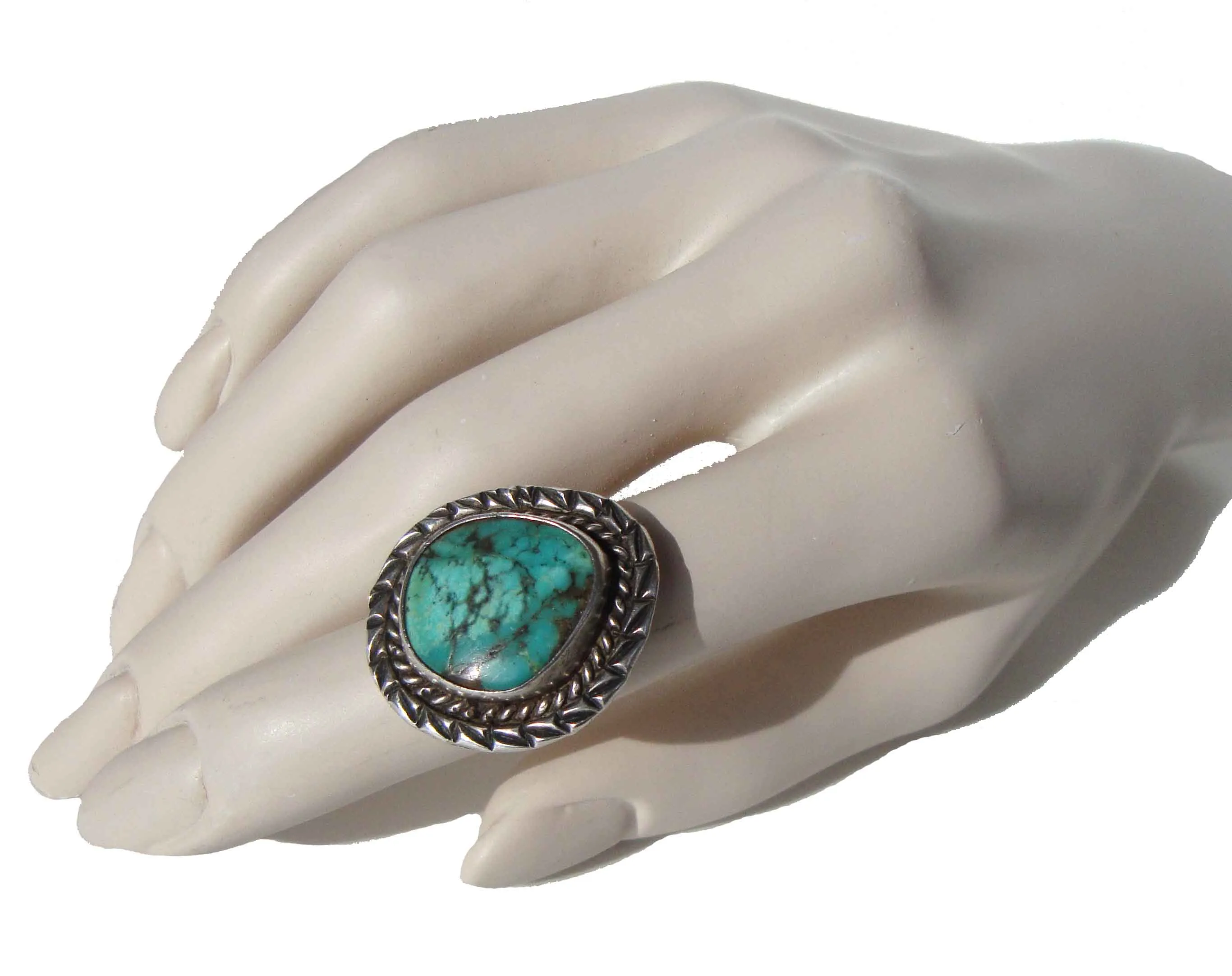 Vintage Navajo Indian Ring Sterling & Turquoise Sz 6.75