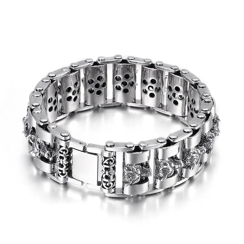 Wolf Head Titanium Steel Street Bracelet for Men - Retro and Edgy